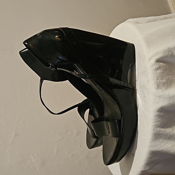 Black open toe, open wedge patent leather Via Spiga - Picture 4 of 5